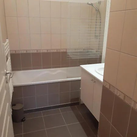 Sur La Route Du Rhin * Volgelsheim